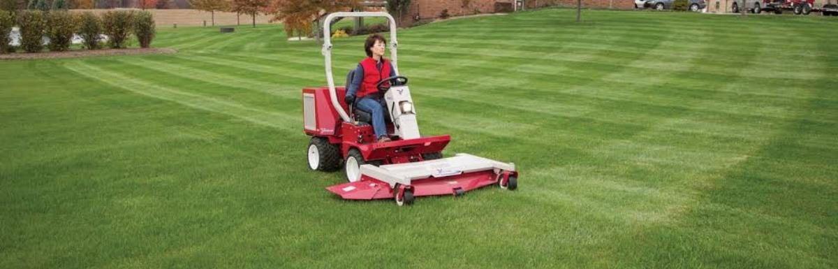 Best Finish Mower In 2024 – Buyer’s Guide & Review