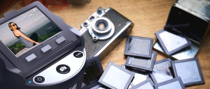 Kodak Scanza Vs Epson V600