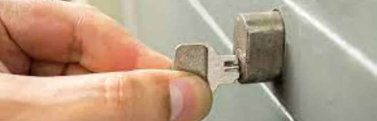 How To Pick A Filing Cabinet Lock?