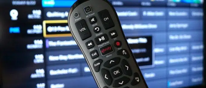 How to change the tv input With Xfinity remote