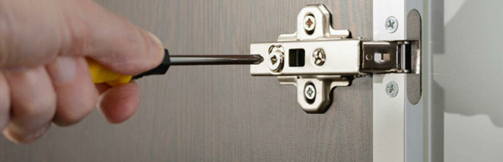 how-to-install-cabinet-latches